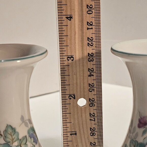 Porcelain Floral Candlestick Holders Made in Japan for Elizabeth Arden 3 1/4 inc - Picture 10 of 12